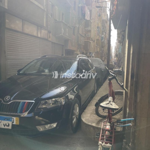 Skoda Octavia A7 2016 Black Automatic Used for Sale in Pyramids Gardens - 6