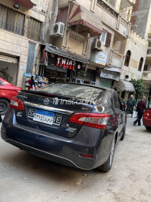 نيسان سنترا 2015 رمادي أوتوماتيك مستعملة للبيع في الإسكندرية - 4