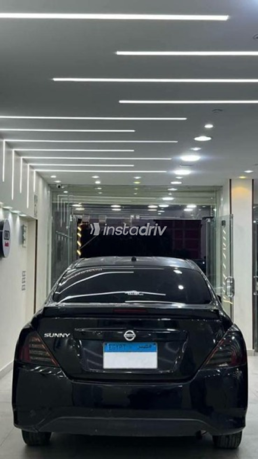 Nissan Sunny 2020 White Automatic Used for Sale in Greater Cairo ( Cairo + Giza) - 2