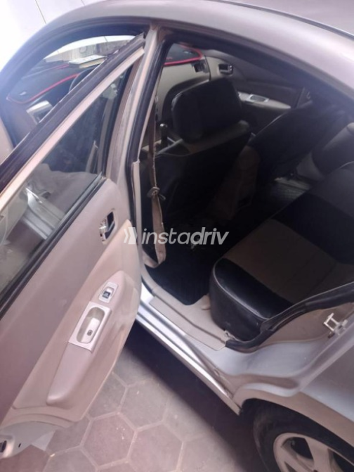 اسبيرانزا A516 2006 فضي أوتوماتيك مستعملة للبيع في القاهرة - 6