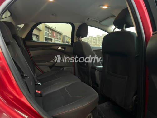 Ford Focus 2017 Dark Red Automatic Used for Sale in Nasr city - 10