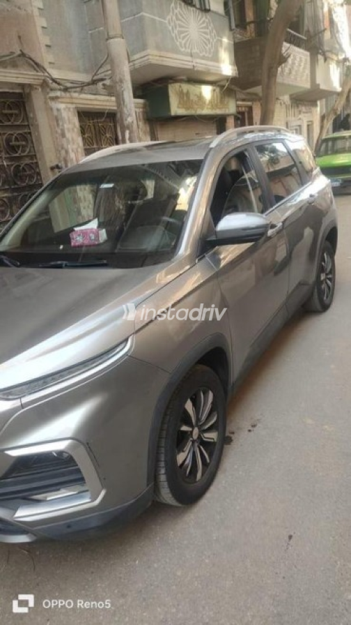 Chevrolet Captiva 2021 White Automatic Used for Sale in Greater Cairo ( Cairo + Giza) - 10