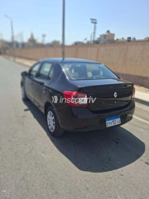 Renault Logan 2016 Black Automatic Used for Sale in Cairo - 6