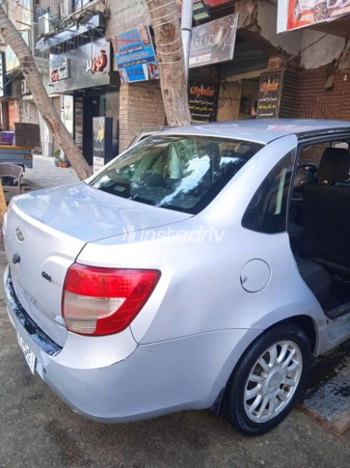 Lada Granta 2017 White Automatic Used for Sale in Greater Cairo ( Cairo + Giza) - 3