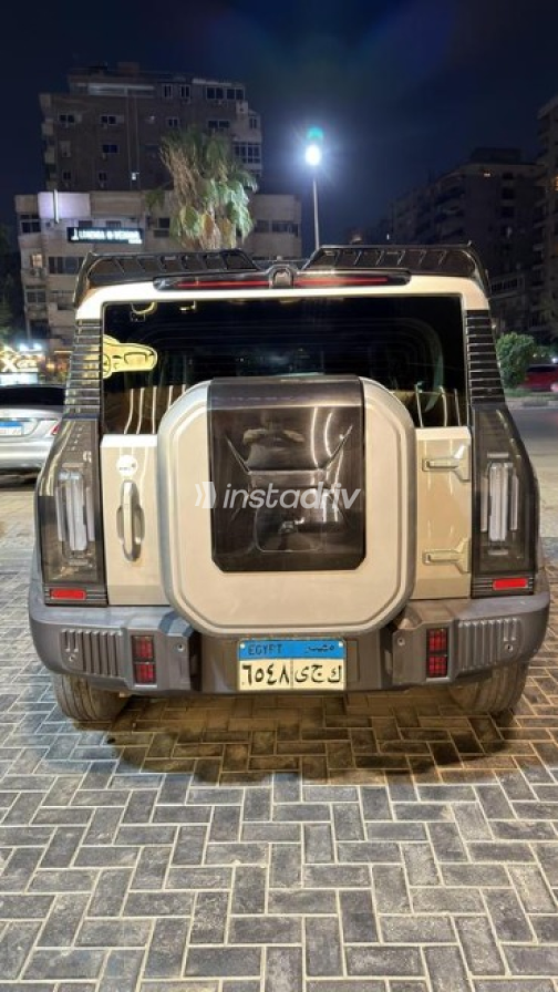 Jetour T2 2025 Beige Automatic Used for Sale in Cairo - 4