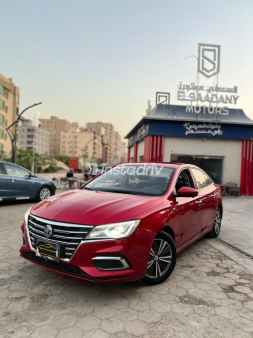 ام جى 5 2022 أحمر غامق أوتوماتيك مستعملة للبيع في مدينة نصر - 1