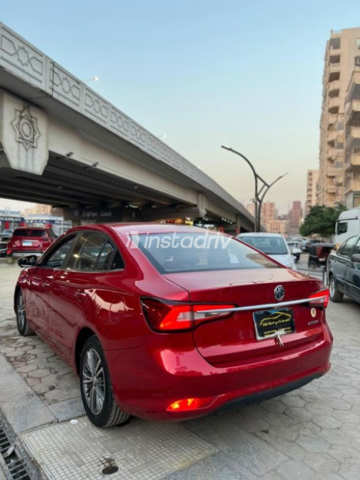 ام جى 5 2022 أحمر غامق أوتوماتيك مستعملة للبيع في مدينة نصر - 6