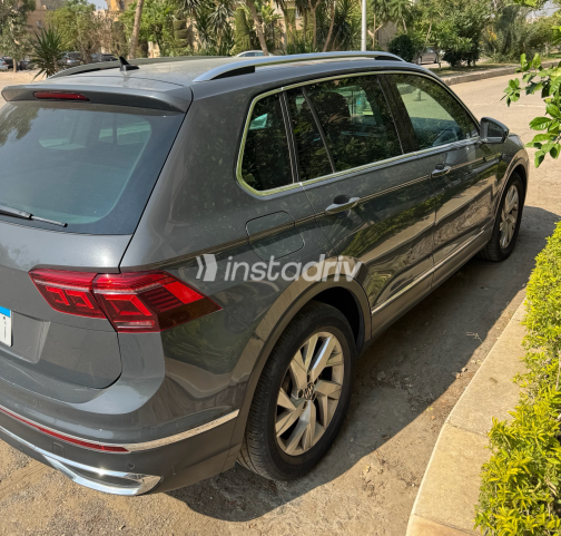 Volkswagen Tiguan 2021 Blue Automatic Used for Sale in Greater Cairo ( Cairo + Giza) - 3