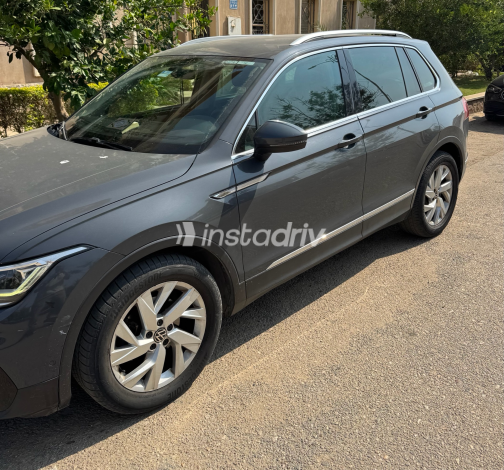Volkswagen Tiguan 2021 Blue Automatic Used for Sale in Greater Cairo ( Cairo + Giza) - 4
