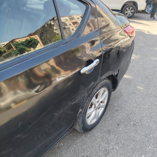 Nissan Sunny 2015 Black Automatic Used for Sale in Greater Cairo ( Cairo + Giza)