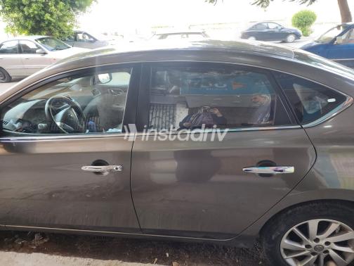 Nissan Sentra 2023 Bronze Automatic Used for Sale in Greater Cairo ( Cairo + Giza) - 4