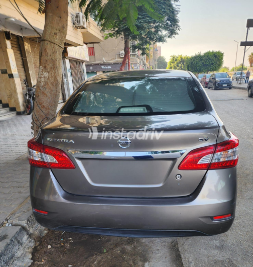 Nissan Sentra 2023 Bronze Automatic Used for Sale in Greater Cairo ( Cairo + Giza) - 6