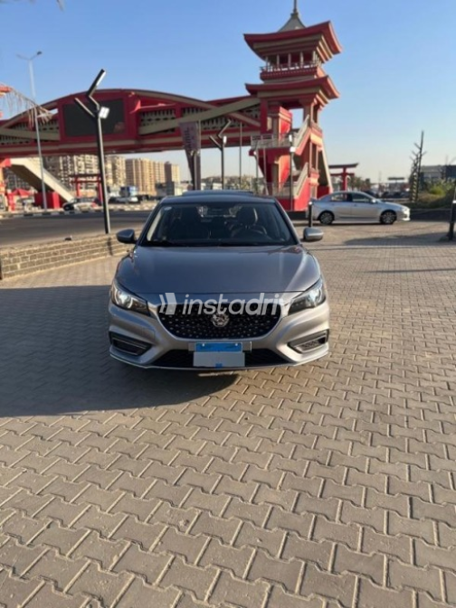 ام جى 6 2022 رمادي أوتوماتيك مستعملة للبيع في مدينة نصر - 2