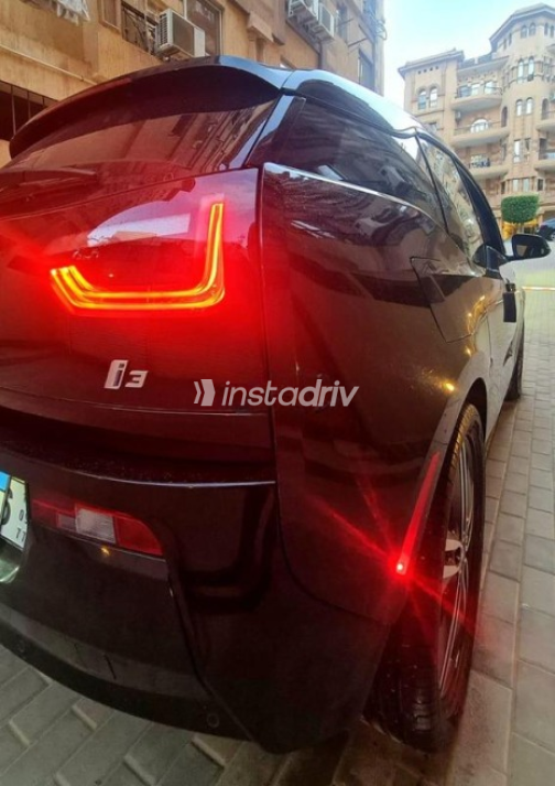 بي ام دبليو I3 2016 أسود أوتوماتيك مستعملة للبيع في القاهرة - 5