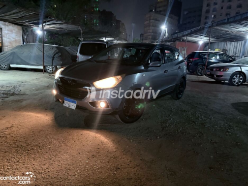 هيونداي IX 35 2013 رمادي غامق أوتوماتيك مستعملة للبيع في القاهرة الكبرى ( القاهرة - الجيزة) - 4