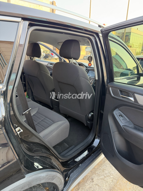 MG Rx5 2022 Black Automatic Used for Sale in Greater Cairo ( Cairo + Giza) - 3