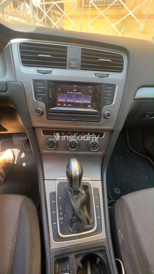 Volkswagen Golf 7 2015 Black Automatic Used for Sale in Greater Cairo ( Cairo + Giza) - 8