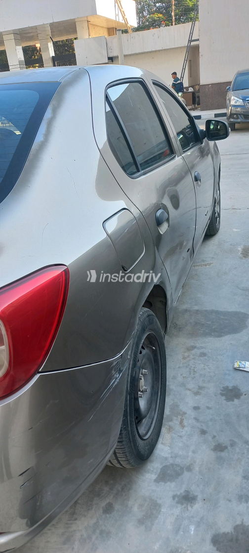 Renault Logan 2015 Champagne Automatic Used for Sale in Greater Cairo ( Cairo + Giza) - 2