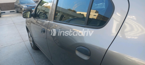 Renault Logan 2015 Champagne Automatic Used for Sale in Greater Cairo ( Cairo + Giza) - 3