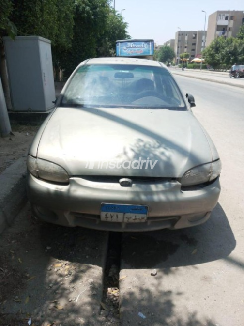 Hyundai Accent 2001 Gold Automatic Used for Sale in Greater Cairo ( Cairo + Giza) - 1