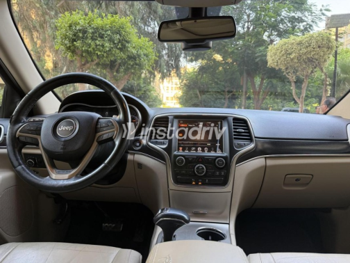 Jeep Grand Cherokee 2014 Gray Automatic Used for Sale in Heliopolis - 4