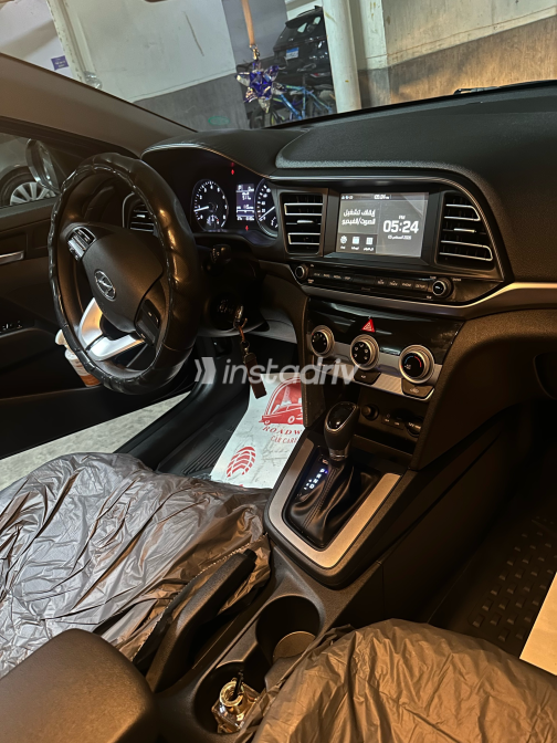 Hyundai Elantra AD 2025 Blue Automatic Used for Sale in Greater Cairo ( Cairo + Giza) - 4