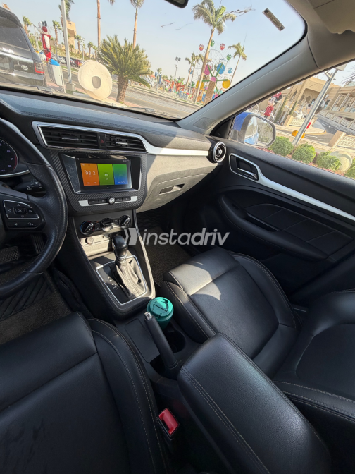 ام جى ZS 2021 أزرق أوتوماتيك مستعملة للبيع في القاهرة الكبرى ( القاهرة - الجيزة) - 2