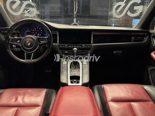 Porsche Macan 2021 Black Automatic Used for Sale in Mohandessin - 3