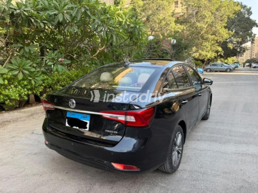 MG 5 2022 Black Automatic Used for Sale in Cairo - 7
