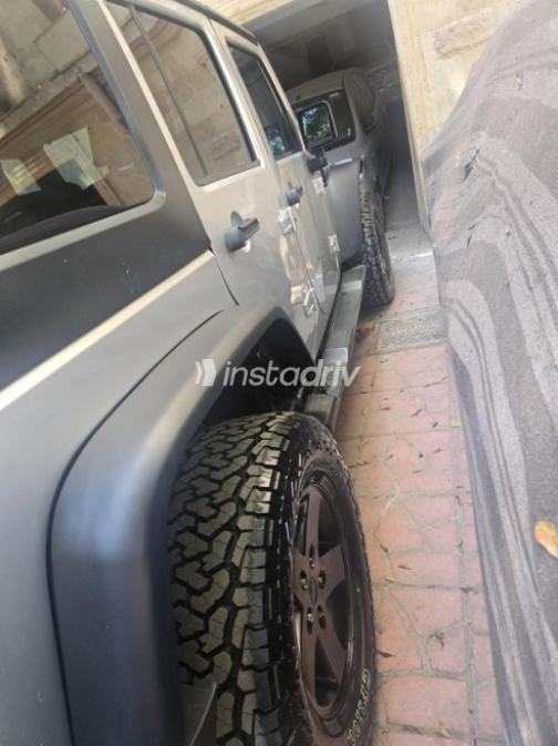 Jeep Wrangler 2010 Silver Automatic Used for Sale in Maadi - 4