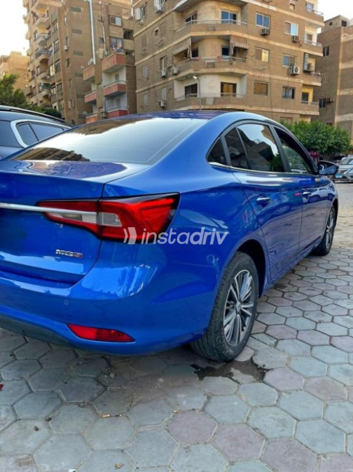ام جى 5 2022 أزرق غامق أوتوماتيك مستعملة للبيع في مدينة نصر - 7