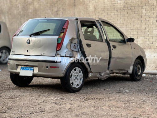 فيات بونتو 2000 فضي أوتوماتيك مستعملة للبيع في طنطا - 3