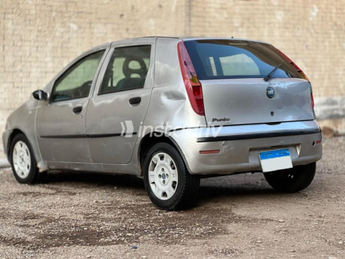 فيات بونتو 2000 فضي أوتوماتيك مستعملة للبيع في طنطا - 4