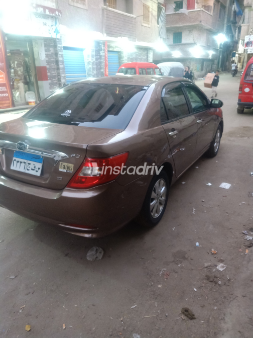 بى واى دى‬ F3 2020 بني يدوي مستعملة للبيع في القاهرة الكبرى ( القاهرة - الجيزة) - 6