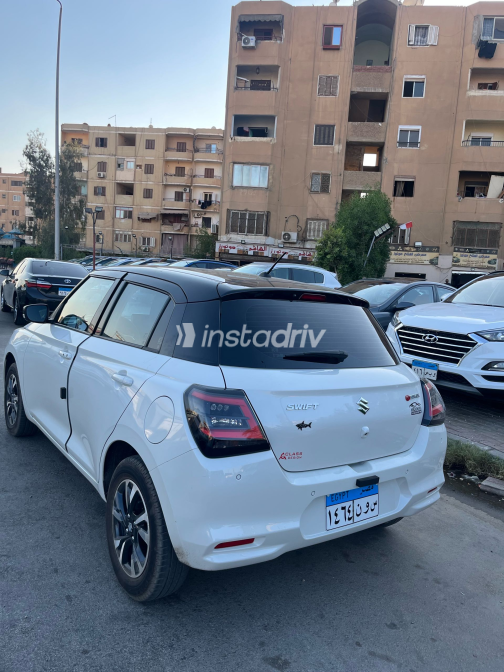 Suzuki Swift 2026 White Automatic Used for Sale in Greater Cairo ( Cairo + Giza) - 5