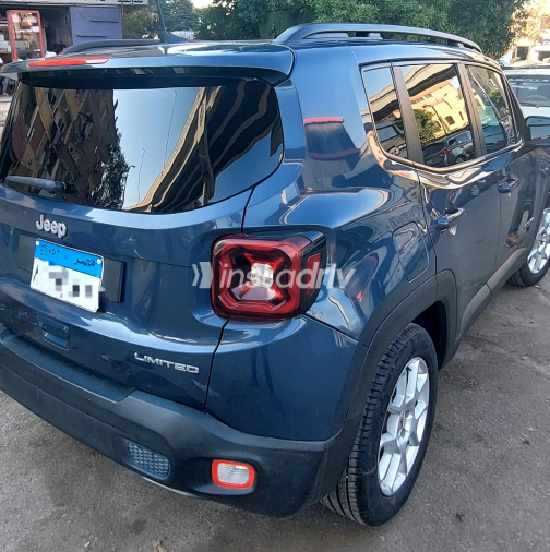 Jeep Renegade 2023 White Automatic Used for Sale in Greater Cairo ( Cairo + Giza) - 3