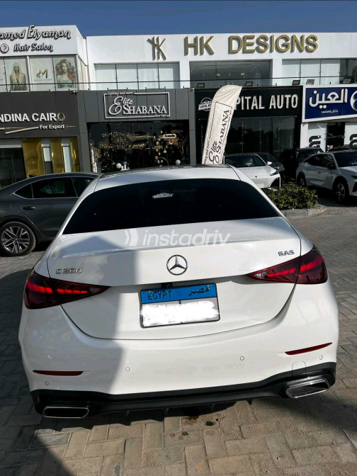 مرسيدس C 200 2022 أبيض أوتوماتيك مستعملة للبيع في القاهرة الكبرى ( القاهرة - الجيزة) - 5