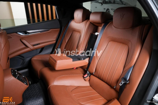 Maserati QP 2015 Black Automatic Used for Sale in Sheikh Zayed City - 10