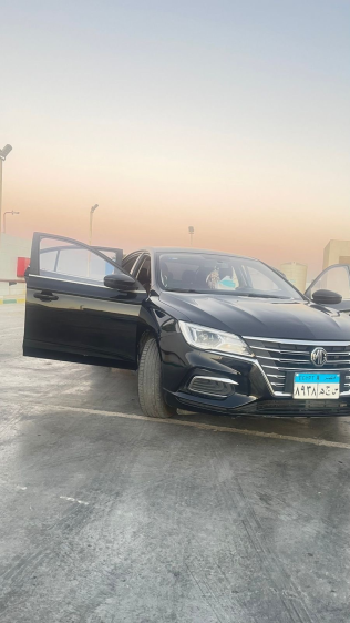 ام جى 5 2022 أسود CVT مستعملة للبيع في القاهرة الكبرى ( القاهرة - الجيزة)