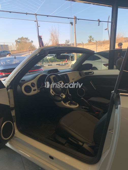 فولكس فاغن بيتل 2019 أبيض أوتوماتيك مستعملة للبيع في القاهرة الكبرى ( القاهرة - الجيزة) - 5
