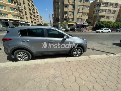 Kia Sportage 2021 Silver Automatic Used for Sale in Greater Cairo ( Cairo + Giza) - 5
