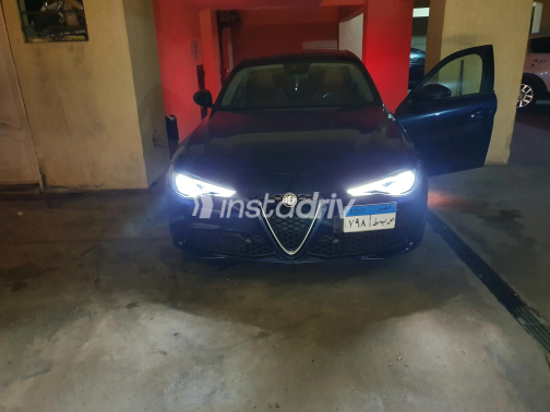 Alfa Romeo Giulia 2020 White Automatic Used for Sale in Greater Cairo ( Cairo + Giza) - 4