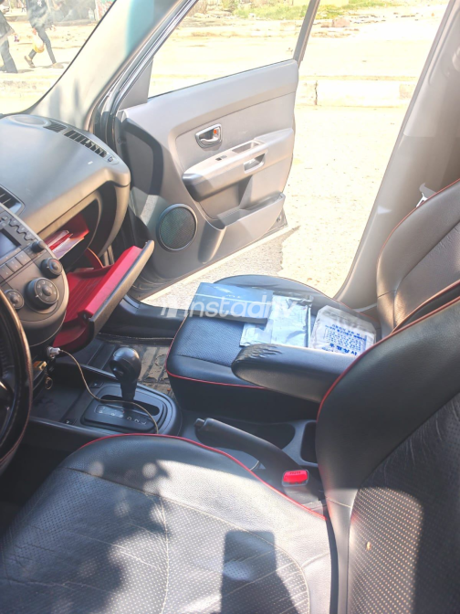 Kia Soul 2009 Black Automatic Used for Sale in Greater Cairo ( Cairo + Giza) - 9