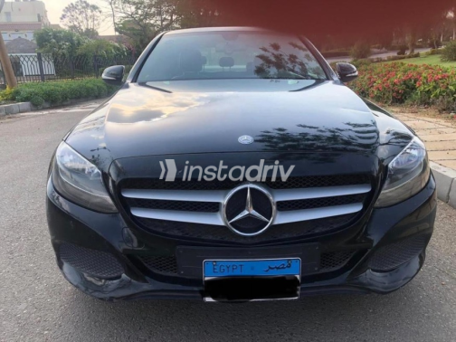 Mercedes C 180 2015 Black Automatic Used for Sale in Madinaty - 1