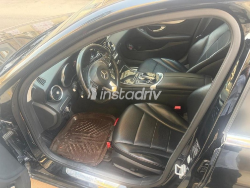 Mercedes C 180 2015 Black Automatic Used for Sale in Madinaty - 7