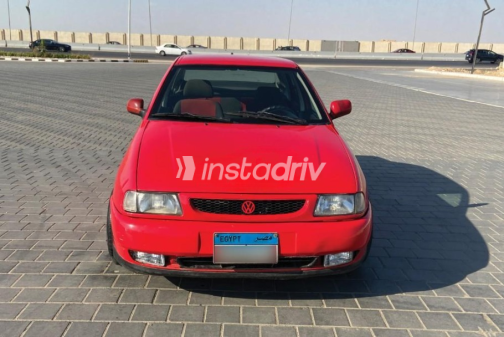 Volkswagen Polo 2001 Red Automatic Used for Sale in Nasr city - 7