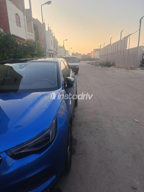 Opel Grandland 2021 White Automatic Used for Sale in Greater Cairo ( Cairo + Giza) - 3