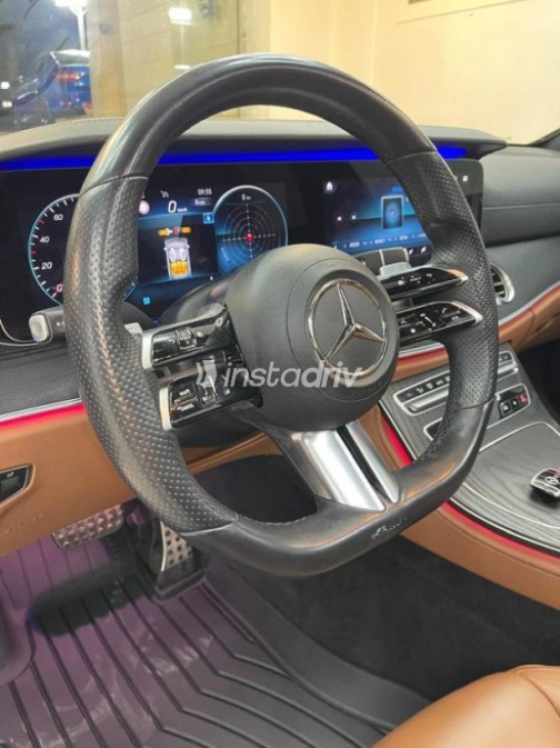 مرسيدس E 200 2021 أسود أوتوماتيك مستعملة للبيع في 6 أكتوبر - 9