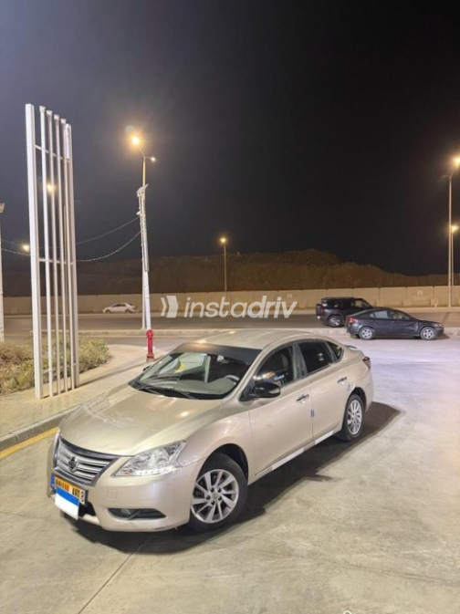Nissan Sentra 2019 White Automatic Used for Sale in Greater Cairo ( Cairo + Giza) - 2