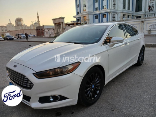 Ford Fusion 2013 White Automatic Used for Sale in Cairo - 6